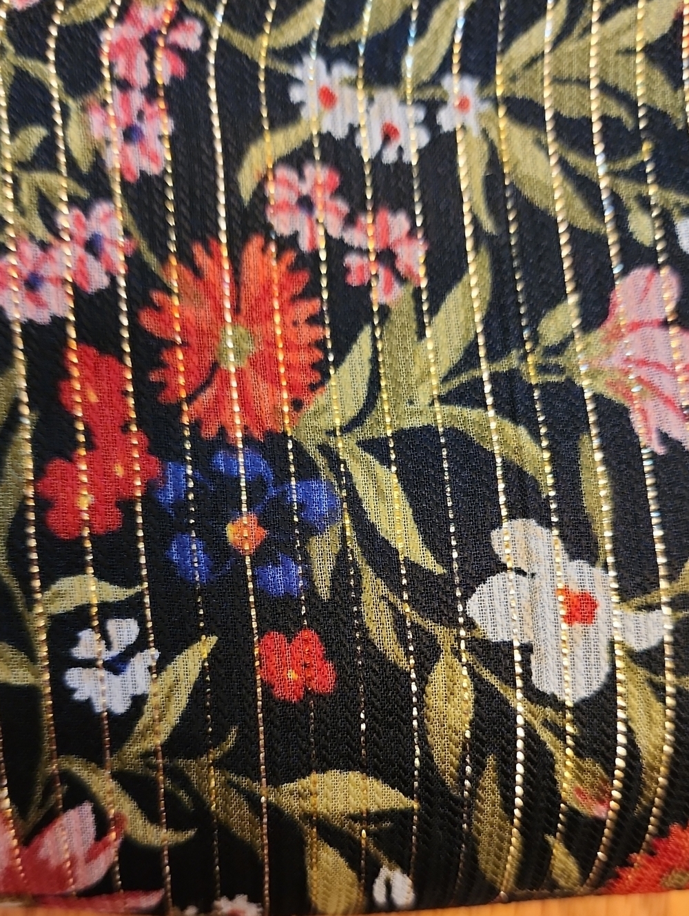 Old Navy Flowy Floral Top - Picture 17 of 17